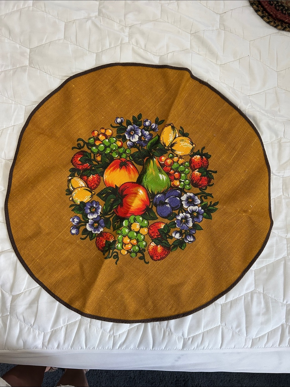 Vintage Fruit & Floral Round Table Topper - Mustard - Jute - Walterscheid